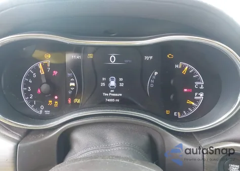 2017 Jeep Grand Cherokee Overland 4X4 from USA, damaged, VIN 1C4RJFCG3HC843622